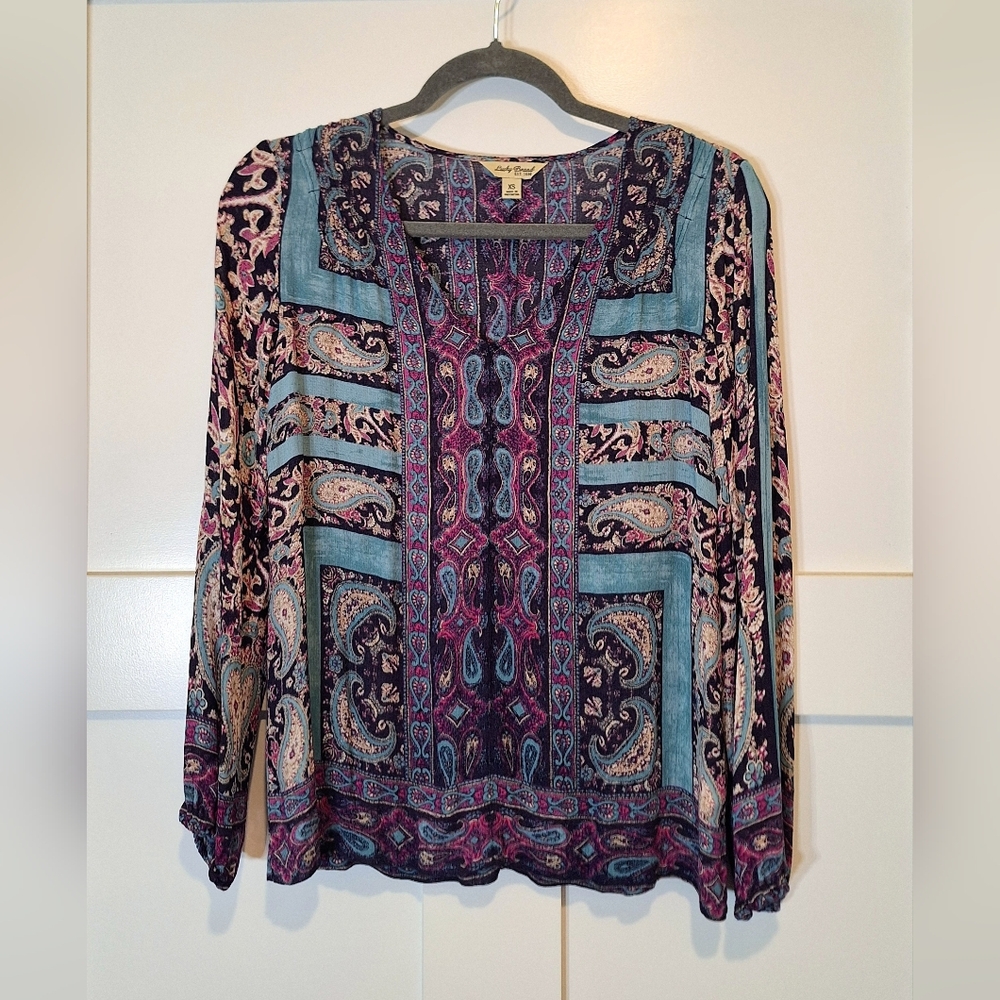 Lucky Brand Paisley Mriccan Border V Neck Top Teal Purple  Size XS